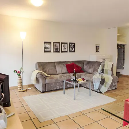 Berg-seeblick By Interhome Apartman *